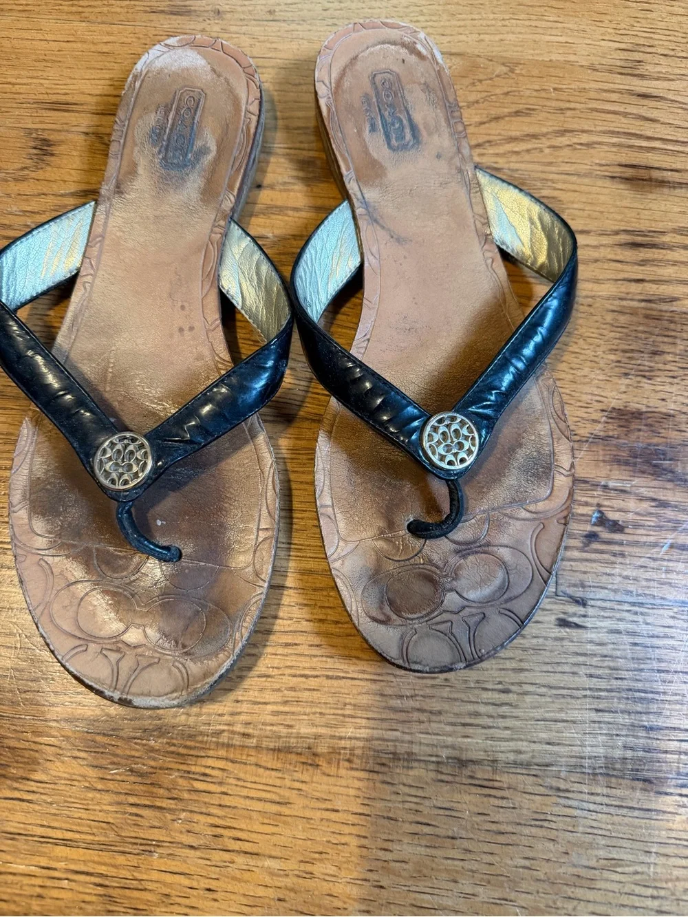 COACH Brown Leather Signature-Embossed Thong Sandals with Black Straps